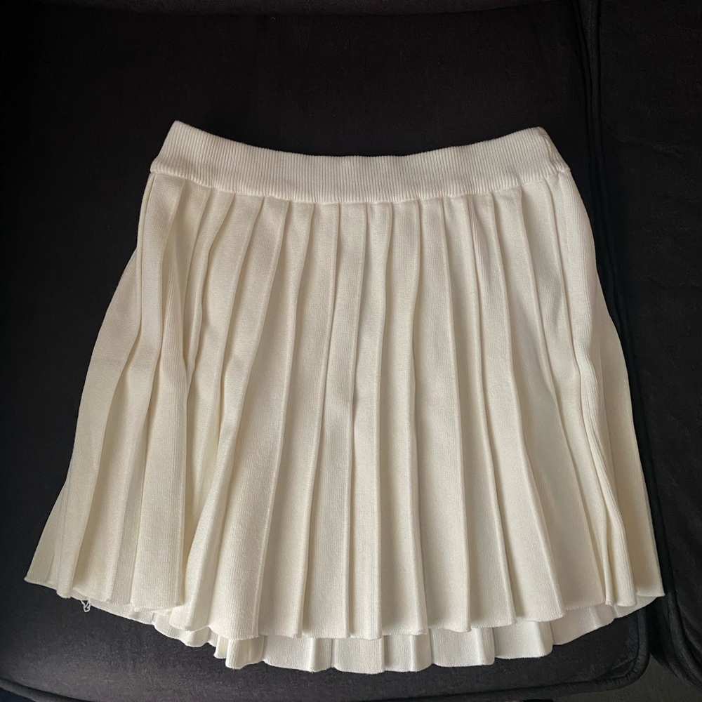 Knit pleaded skirt